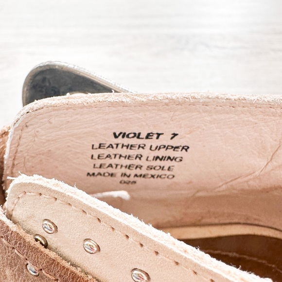 Free Bird leather sandals - Picture 8 of 8